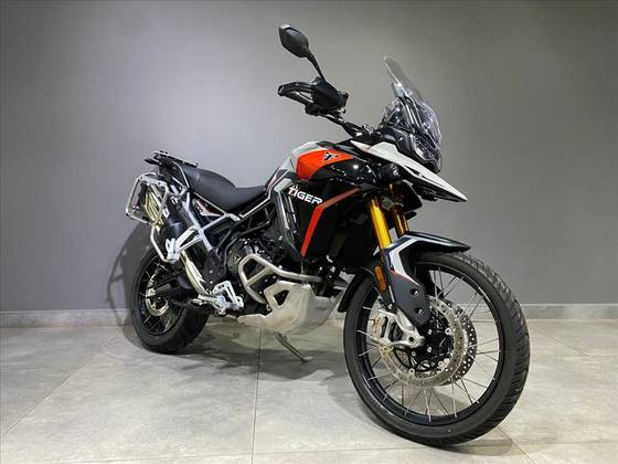 TRIUMPH TIGER 900 RALLY PRO 